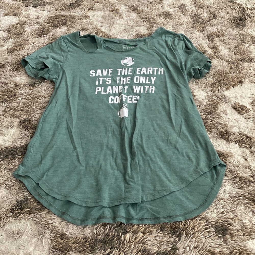 green cut short sleeve shirt. size: womens medium